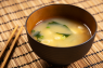 10. Miso Suppe mit Tofu und Seetang (vegan)