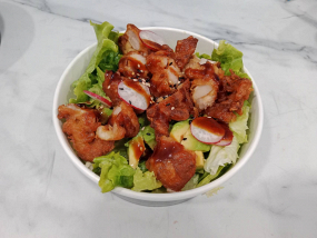 Salade de Poulet Frit 