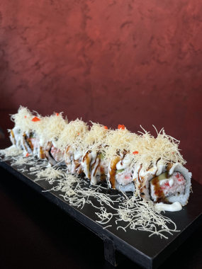 Uramaki surimi kataifi