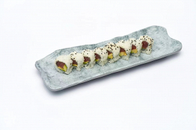 U4-Maguro Avocado (8PZ)