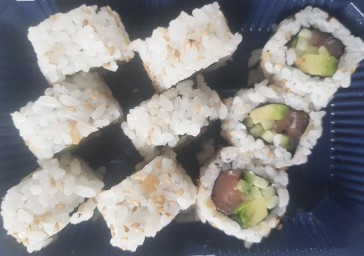 Cali Roll x9