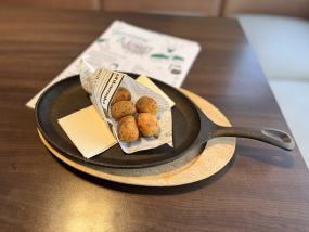 Chilis cheddar sajtfalatok 6 db