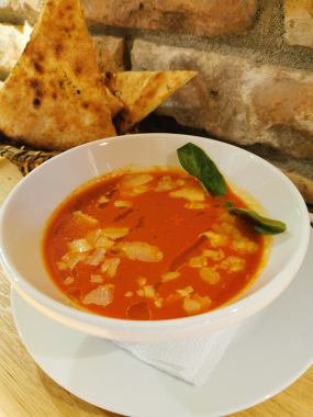 Olasz paradicsomleves