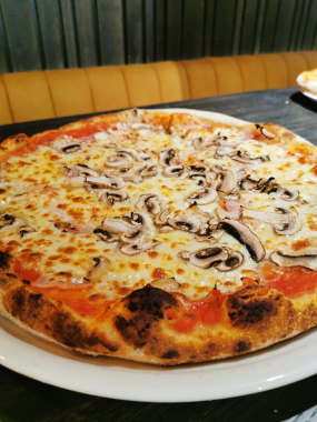 5. Funghi e prosciutto