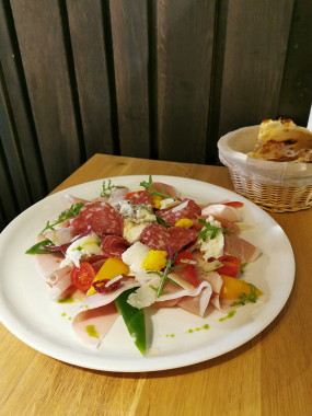 Hideg vegyes ízelítő	