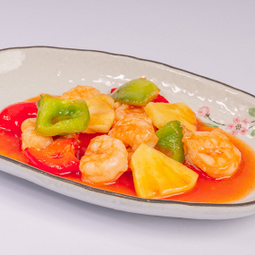 S10- Gamberi con salsa agrodolce, peperoni e ananas