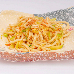 P2- Udon con gamberi, verdure e uova