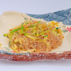 P16- Spaghetti di soia con verdure