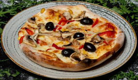 PIZZA VEGETARIANA