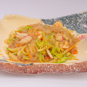  P18 : spaghetti di soia con frutti di mare