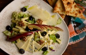 Salata Formaggio