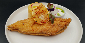 File de păstrav în crustă de mălai cu mămăliguță - 200/150