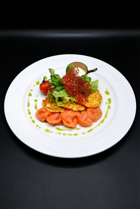 Hausgebeizter Lachs &  Baby Rösti