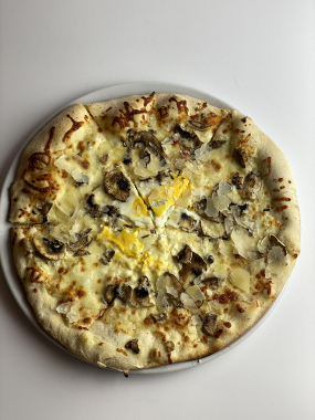Pizza FUNGHI E PARMIGIANO