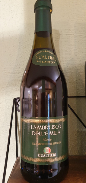 Lambrusco Rotwein mild 0,7 Liter