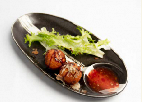 3. TAKO YAKI 章鱼小丸子