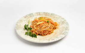 50. SPAGHETTI DI RISO CON VERDURE 炒蔬 菜粉干