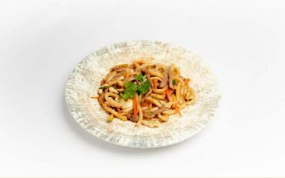 67. UDON CON VERDURE E CARNE MISTA 乌 东什锦肉面