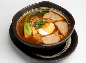 71. RAMEN IN BRODO CON CARNE 牛肉拉面