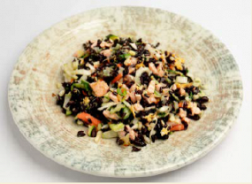 87. RISO VENERE CON SALMONE 黑 米 三 文 鱼 饭