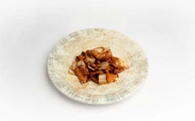 135. MANZO CON CIPOLLA 洋葱炒牛肉