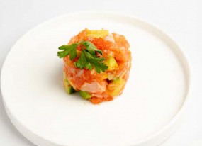 326. TARTAR SALMON SPECIAL