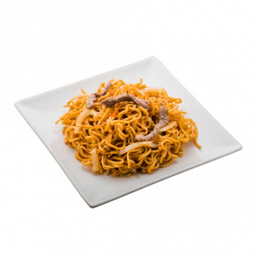 22. Yakisoba de Ternera
