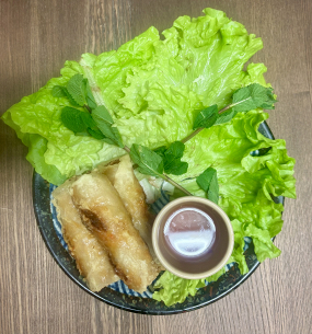 Nems au crabe, veau et légumes ( la pièce )