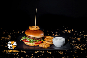 Meniu Onion Beef Burger 