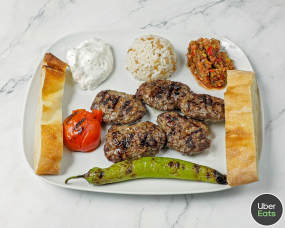 51. Metzgerfrikadelle / Köfte