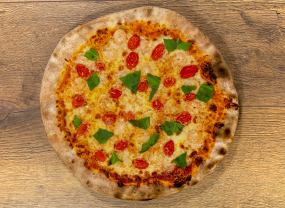 19. Pizza speciale con gamberetti