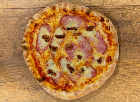 20. Pizza speciale spianata romana con i fichi