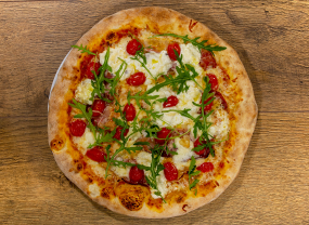 21. Pizza speciale tirolo con buratta e tartufo