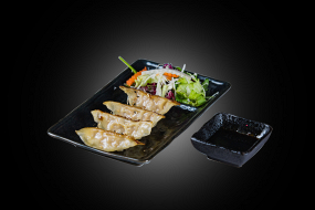 3,Gyoza   (4 Stück) 