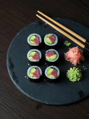 M3. Tekka Avocado Maki 