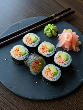 M4. California Maki 
