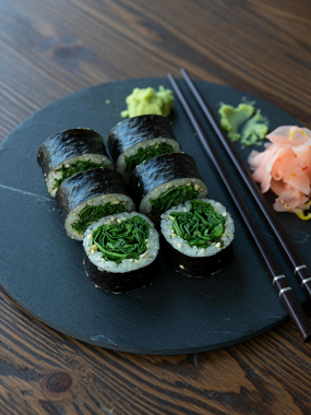 M25. Spinat Maki