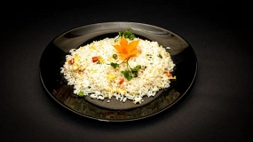 OREZ CU LEGUME / RICE WITH VEGETABLES 