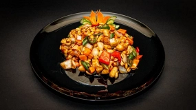 PUI GON BAO / CHICKEN GON BAO