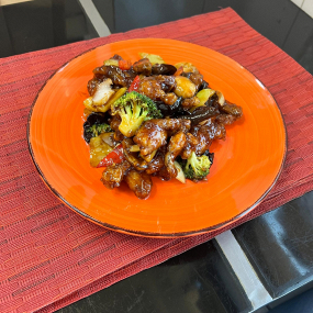 PUI DE BALTĂ ÎN SOS DE SOIA / FROG IN SOY SAUCE