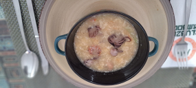 SUPĂ CU FRUCTE DE MARE / SEAFOOD SOUP 