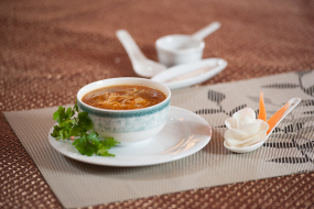 SUPĂ ACRĂ PICANTĂ / SPICY SOUR SOUP