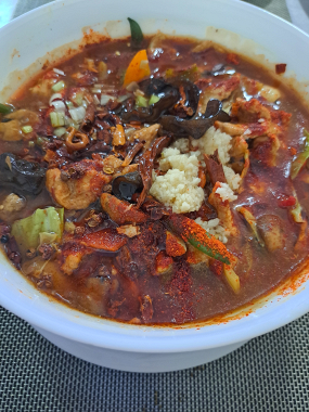 CARNE MIXTĂ FIARTĂ IUTE / SPICY BOILED MIXED MEAT