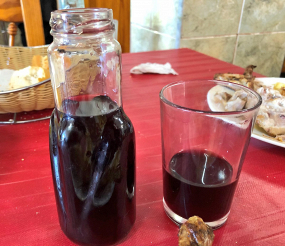 Cuarta de vino tinto