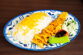  Djudje Kabab mit Reis