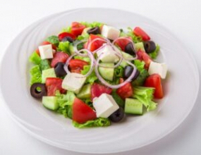SALATA GRECEASCA/GREEK SALAD   320g