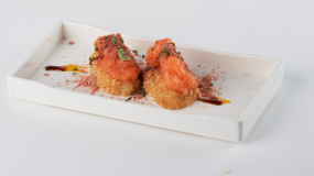 AS8: CRISPY SALMON RICE 3PZ