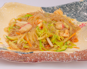 P4: SPAGEHTTI SOIA FRUTTI MARE