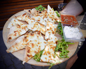 Sajtos Focaccia (1,7)